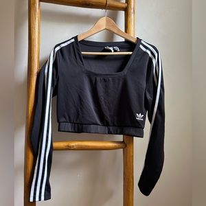 Adidas Original Fitted Ling Sleeve Crop Top Size L
